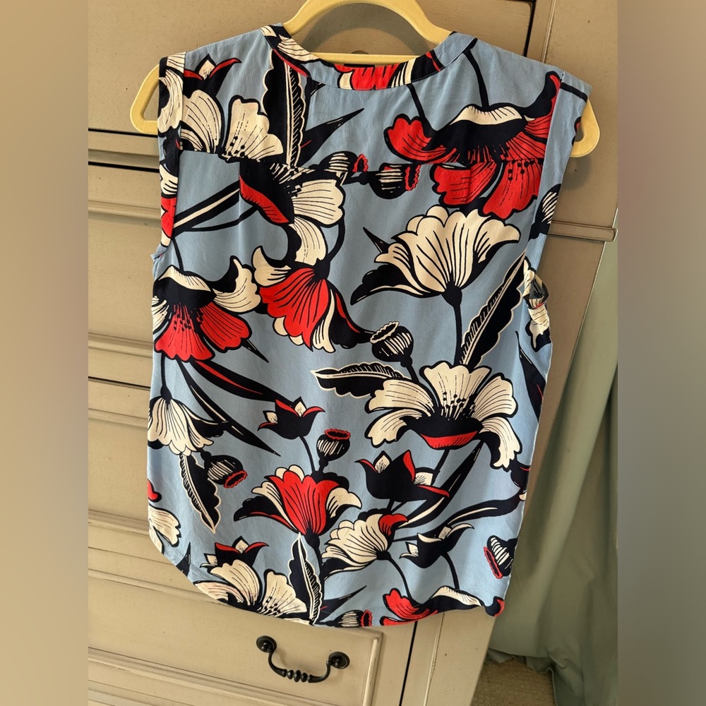 J. Crew Size 4 Button Front Silk Shell - image 2